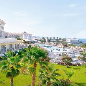 Hotel Riu Arecas (Adults Only)